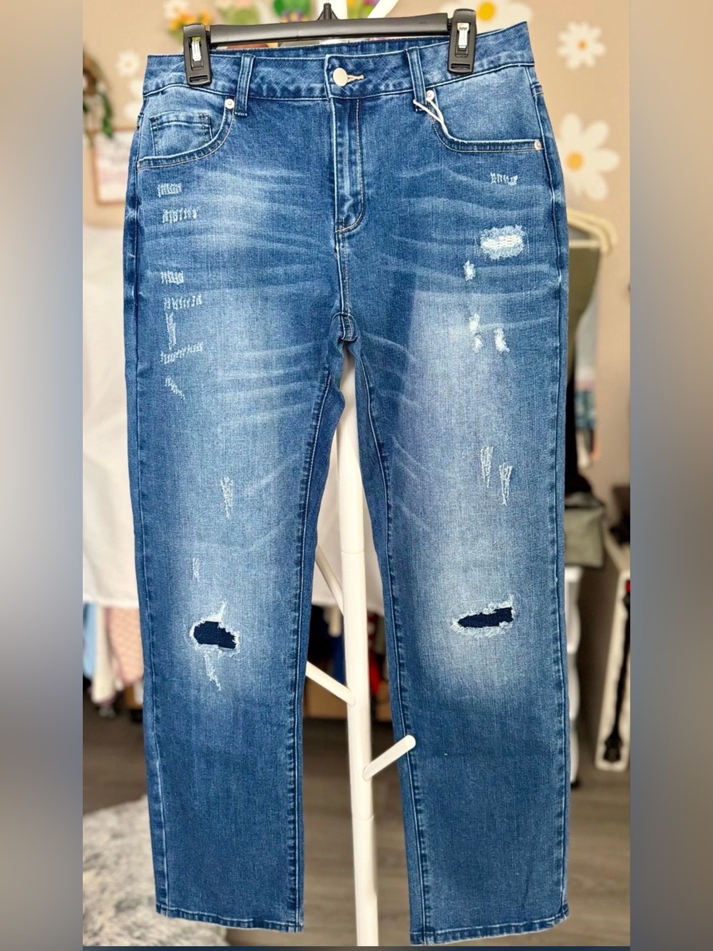 Flamingals ~ NWT ~ Wash Ripped Patched High Rise / Mid Waist Straight Leg Jeans